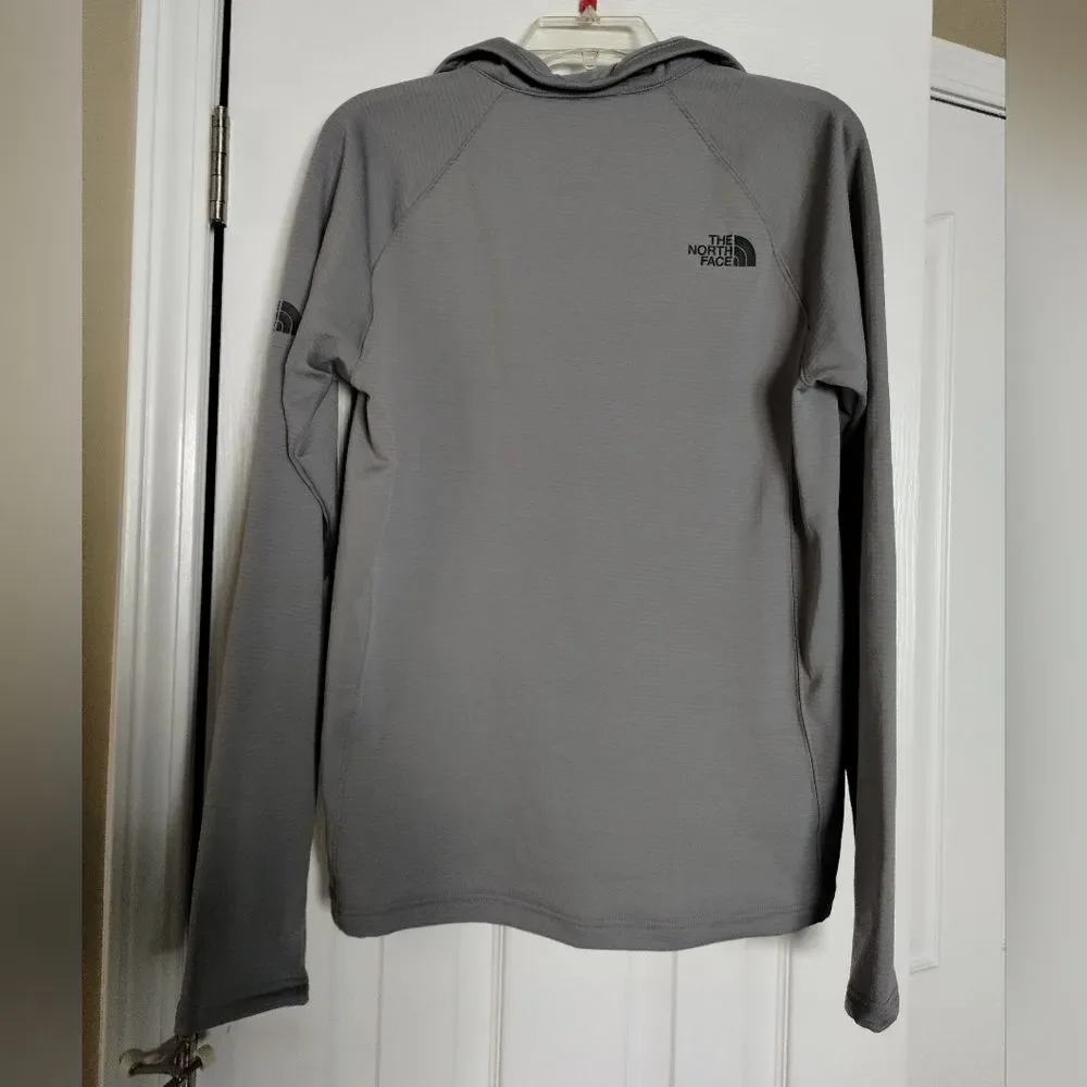 The North Face Mountain Peaks 1/4-Zip Fleece Size S NWT
